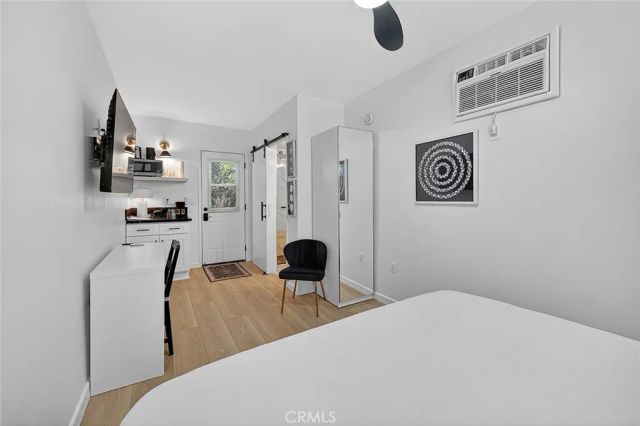 218 Venice Way, Venice, CA 90291