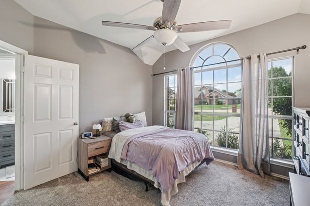 103 Falls Court, Red Oak, TX 75154