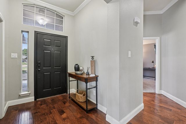 103 Falls Court, Red Oak, TX 75154