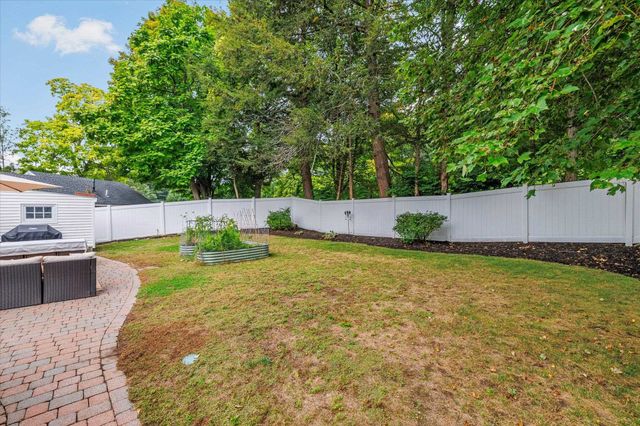 19 Monadnock Street, Nashua, NH 03064