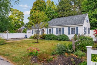 19 Monadnock Street, Nashua, NH 03064