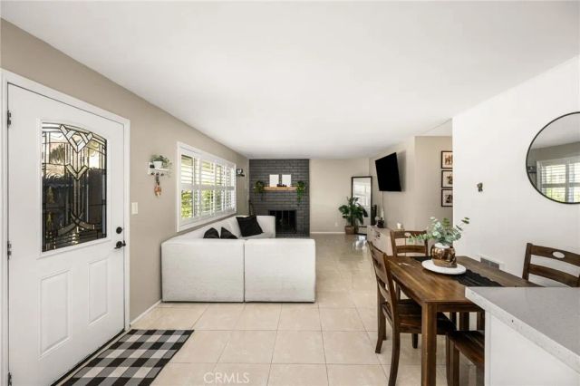 134 S Magnolia Avenue 2C, Anaheim, CA 92804