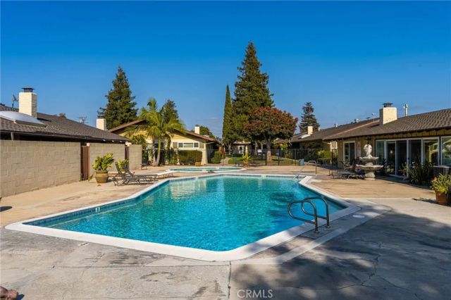 134 S Magnolia Avenue 2C, Anaheim, CA 92804