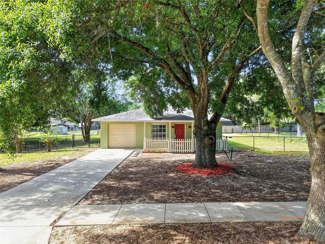 610 PALMETTO DRIVE, Mascotte, FL 34753