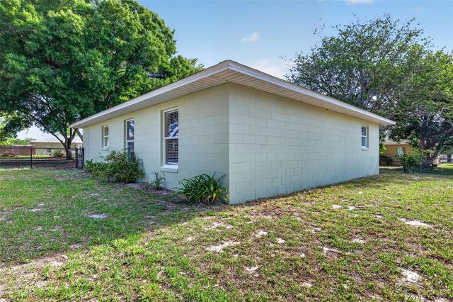 610 PALMETTO DRIVE, Mascotte, FL 34753