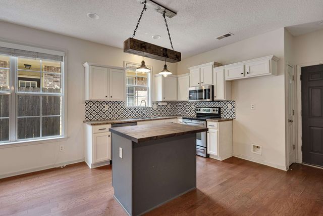12206 LONGLEAF OAK TRL, Arlington, TN 38002