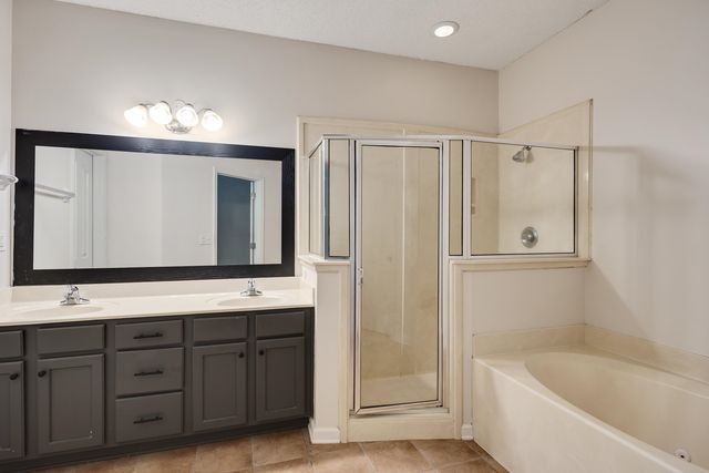 12206 LONGLEAF OAK TRL, Arlington, TN 38002