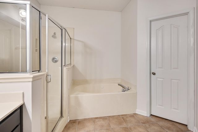 12206 LONGLEAF OAK TRL, Arlington, TN 38002