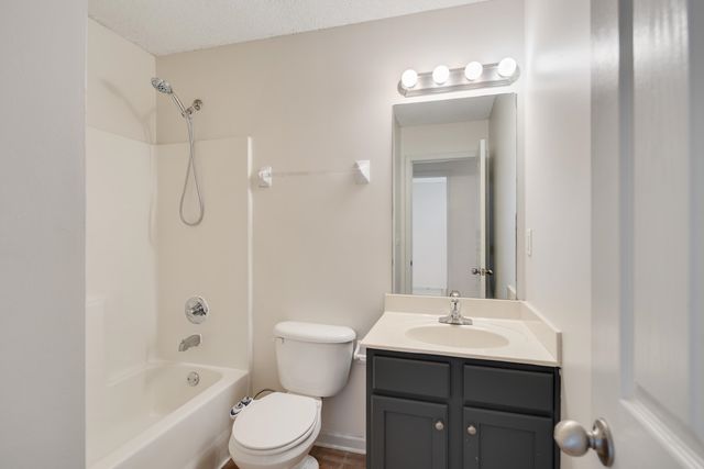 12206 LONGLEAF OAK TRL, Arlington, TN 38002