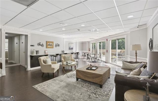 1 Biscayne Drive NW PH6, Atlanta, GA 30309