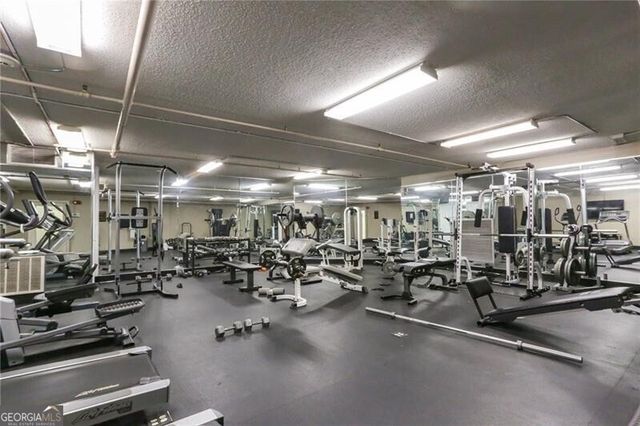 1 Biscayne Drive NW PH6, Atlanta, GA 30309