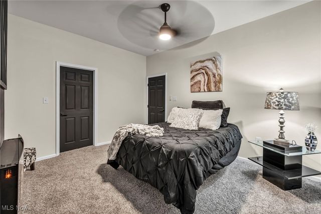 1423 Kenilworth Avenue, Cleveland, OH 44113