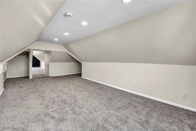 1423 Kenilworth Avenue, Cleveland, OH 44113