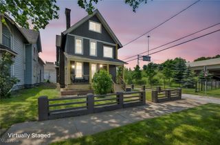 1423 Kenilworth Avenue, Cleveland, OH 44113