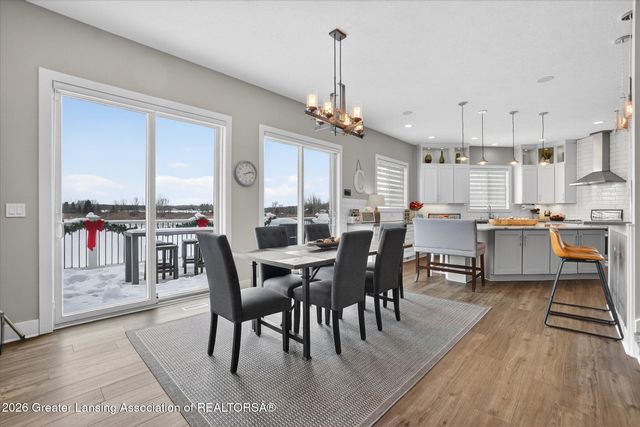 5384 Van Atta Road, Haslett, MI 48840