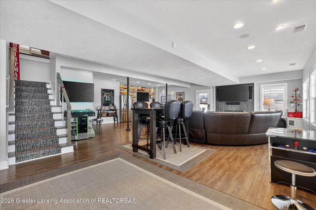 5384 Van Atta Road, Haslett, MI 48840