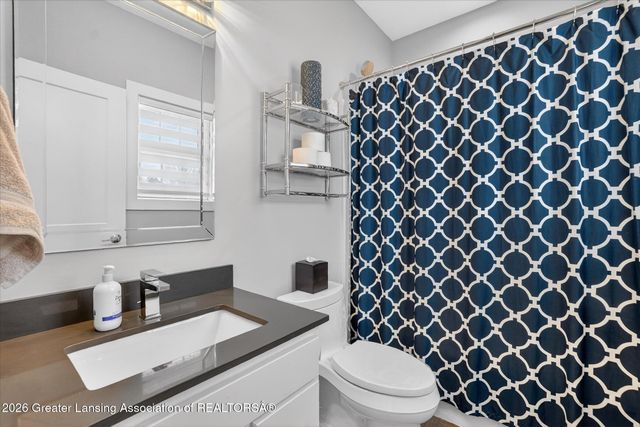 5384 Van Atta Road, Haslett, MI 48840