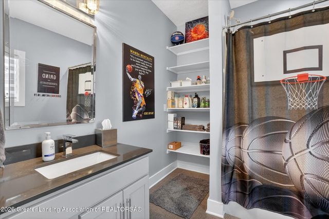 5384 Van Atta Road, Haslett, MI 48840