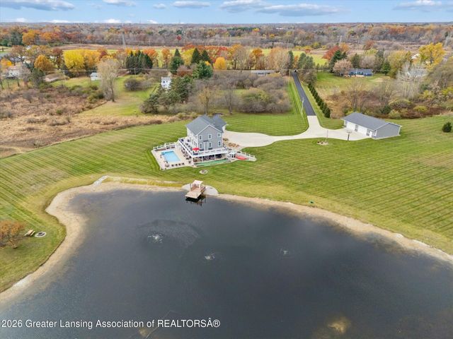 5384 Van Atta Road, Haslett, MI 48840