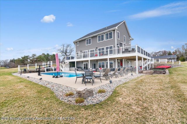 5384 Van Atta Road, Haslett, MI 48840
