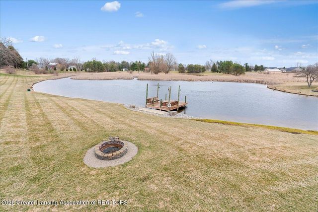 5384 Van Atta Road, Haslett, MI 48840