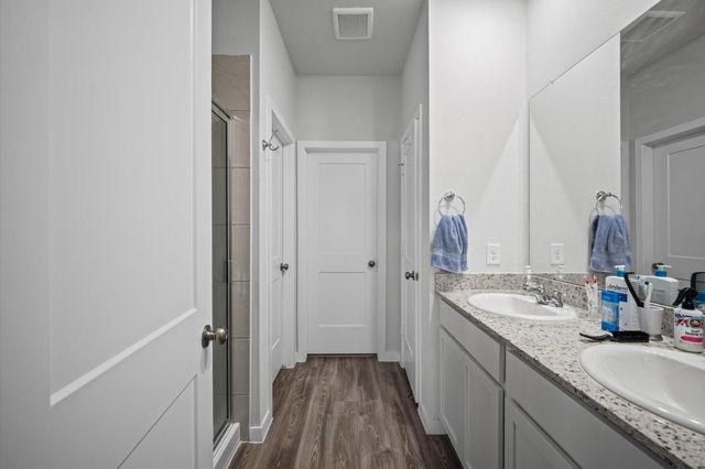 107 Resilient Gale Court, Magnolia, TX 77354