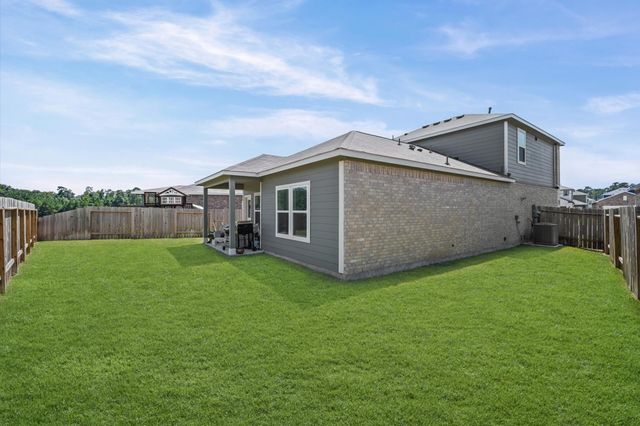 107 Resilient Gale Court, Magnolia, TX 77354