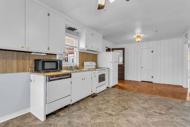 105 Lynn Dr, Columbia, TN 38401