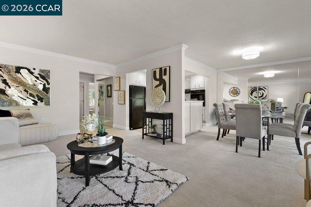 3341 Tice Creek Dr 5, Walnut Creek, CA 94595