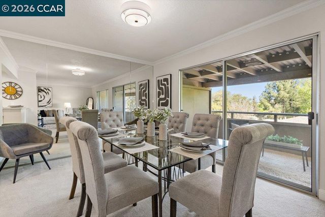 3341 Tice Creek Dr 5, Walnut Creek, CA 94595