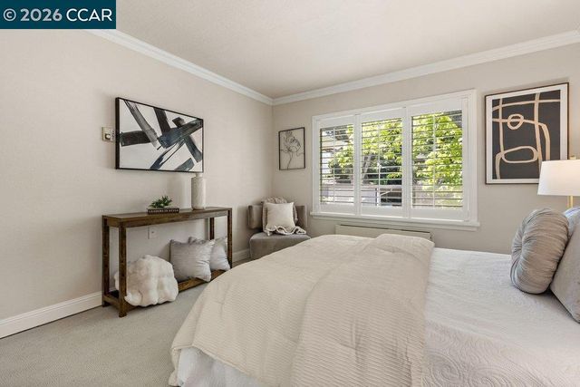 3341 Tice Creek Dr 5, Walnut Creek, CA 94595