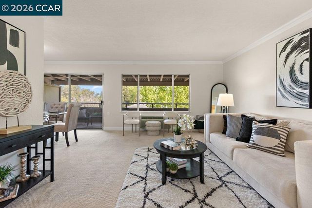 3341 Tice Creek Dr 5, Walnut Creek, CA 94595