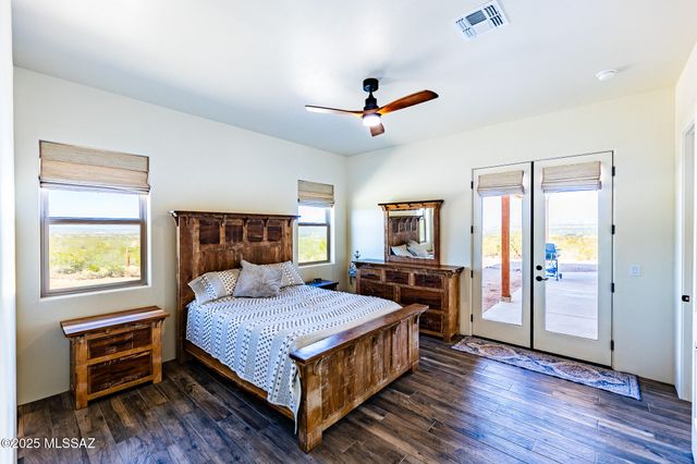 1121 N Apache Ridge Road, Benson, AZ 85602