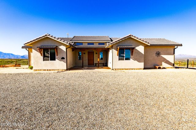 1121 N Apache Ridge Road, Benson, AZ 85602