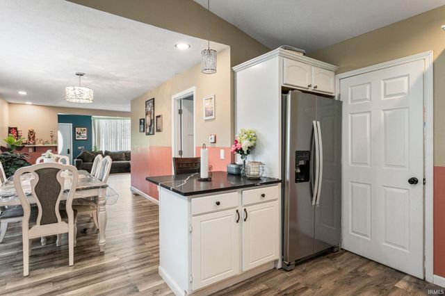 4332 Kankakee Trail, South Bend, IN 46619
