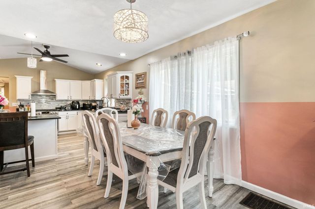 4332 Kankakee Trail, South Bend, IN 46619