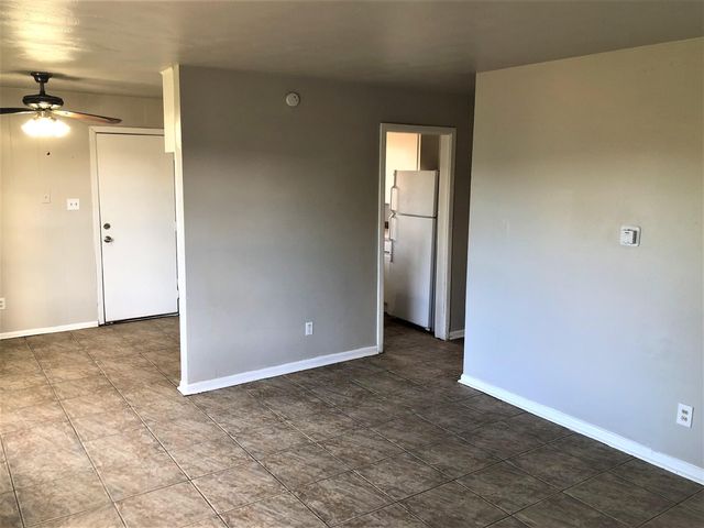 2403 E 5th Street, Lubbock, TX 79403