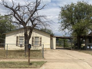 2403 E 5th Street, Lubbock, TX 79403