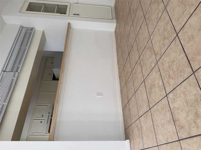 10616 Mellow Meadows DR 30-D, Austin, TX 78750