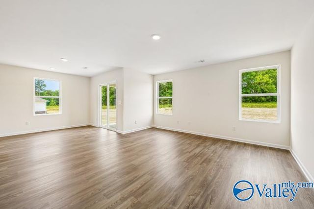 17885 Daniel Island Drive, Athens, AL 35611