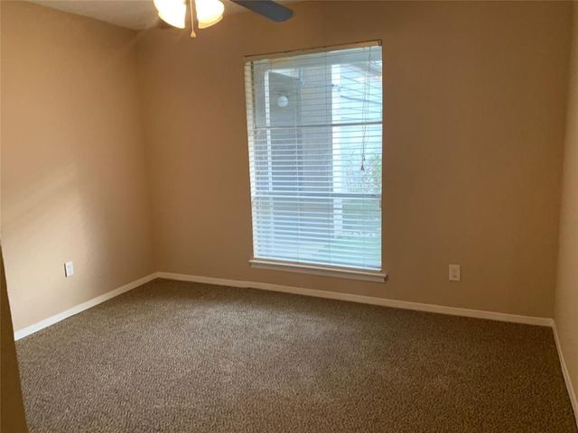 5528 Boca Raton Boulevard 186, Fort Worth, TX 76112