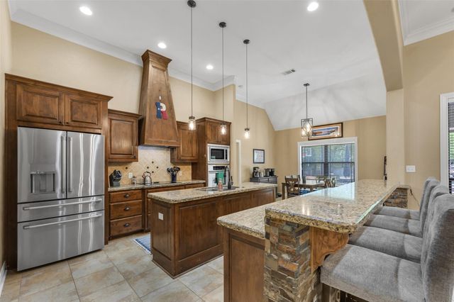 2005 Old May Court, College Station, TX 77845