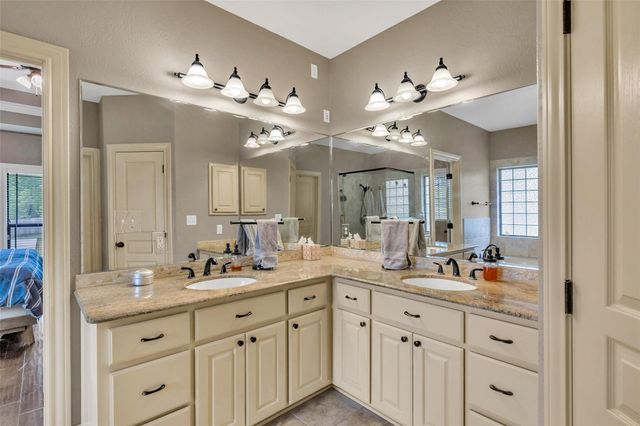 2005 Old May Court, College Station, TX 77845