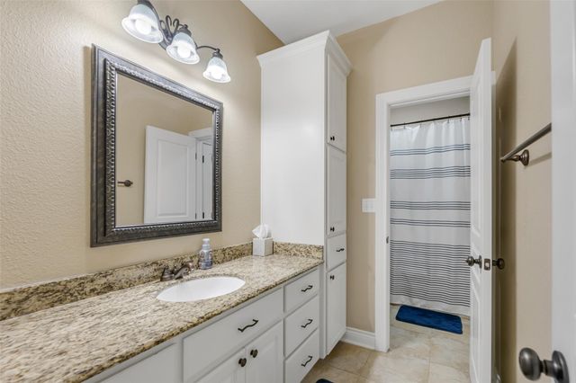 2005 Old May Court, College Station, TX 77845