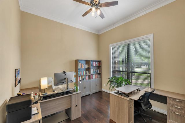 2005 Old May Court, College Station, TX 77845