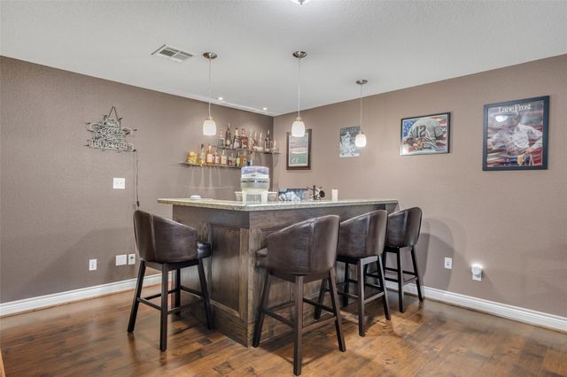 2005 Old May Court, College Station, TX 77845