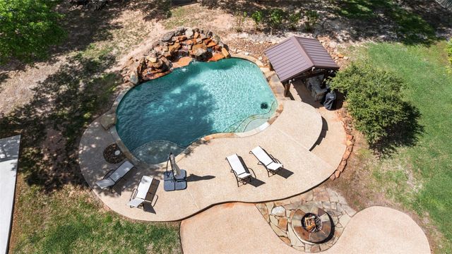 2005 Old May Court, College Station, TX 77845