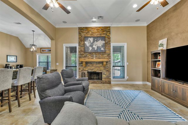 2005 Old May Court, College Station, TX 77845