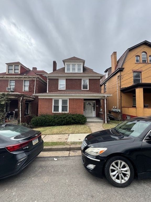 527 Halsey Ave 1, Forest Hills Boro, PA 15221