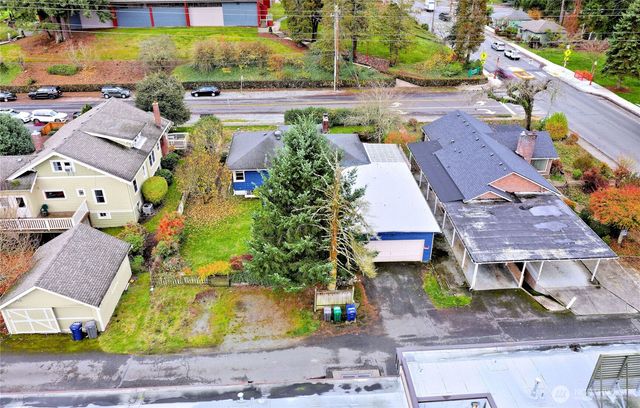 30 SE Bush Street, Issaquah, WA 98027